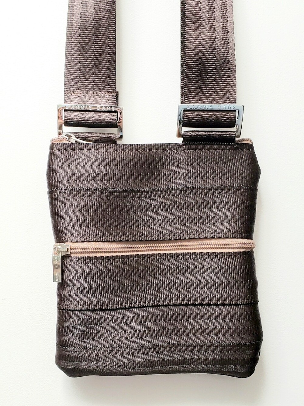 Maggie Bags Brown Seatbelt Crossbody Purse Adjustable Straps